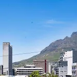Bo-Kaap Vibrant 1-Bedroom Gem