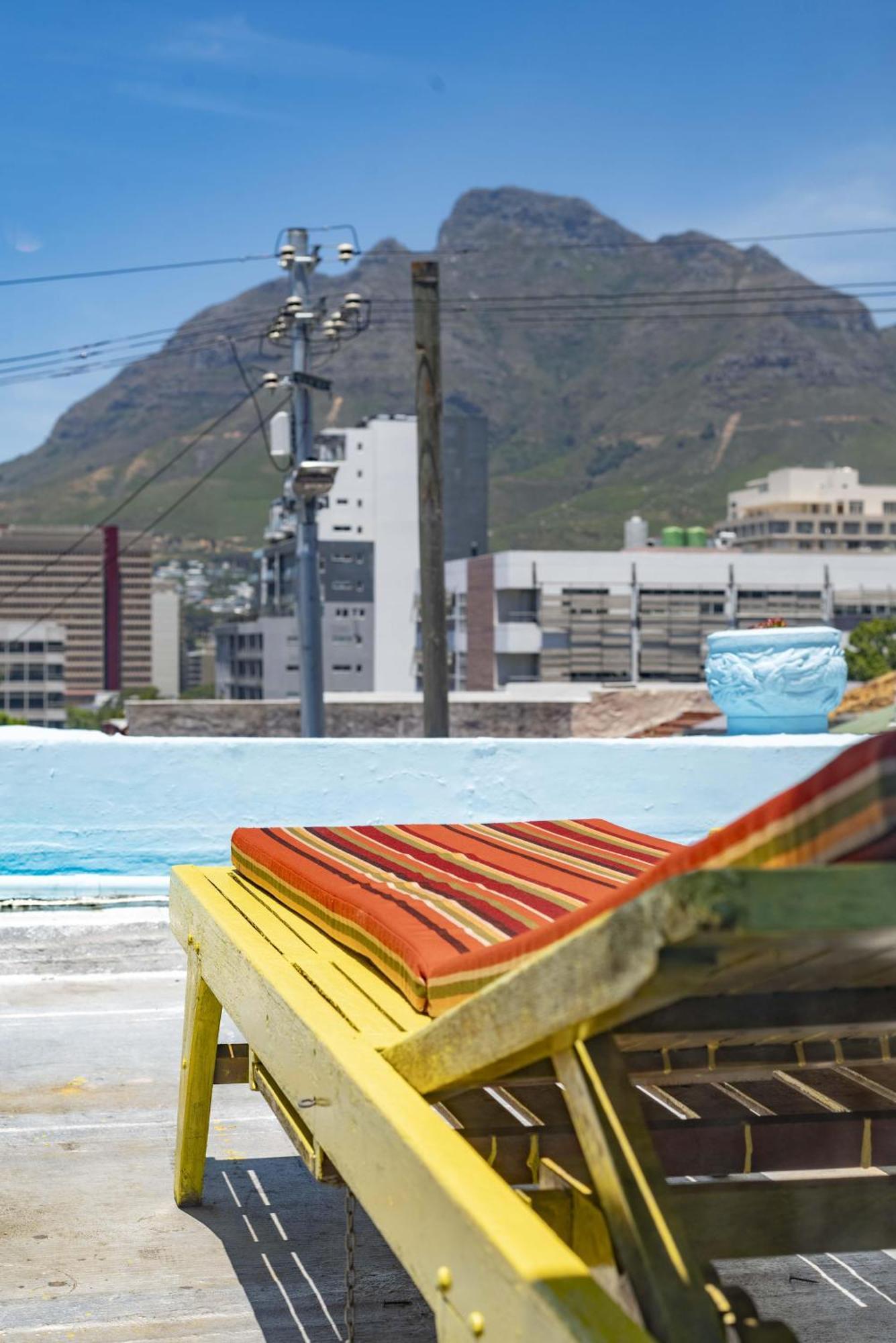 Bo-kaap Vibrant 1-bedroom Gem * Cape Town