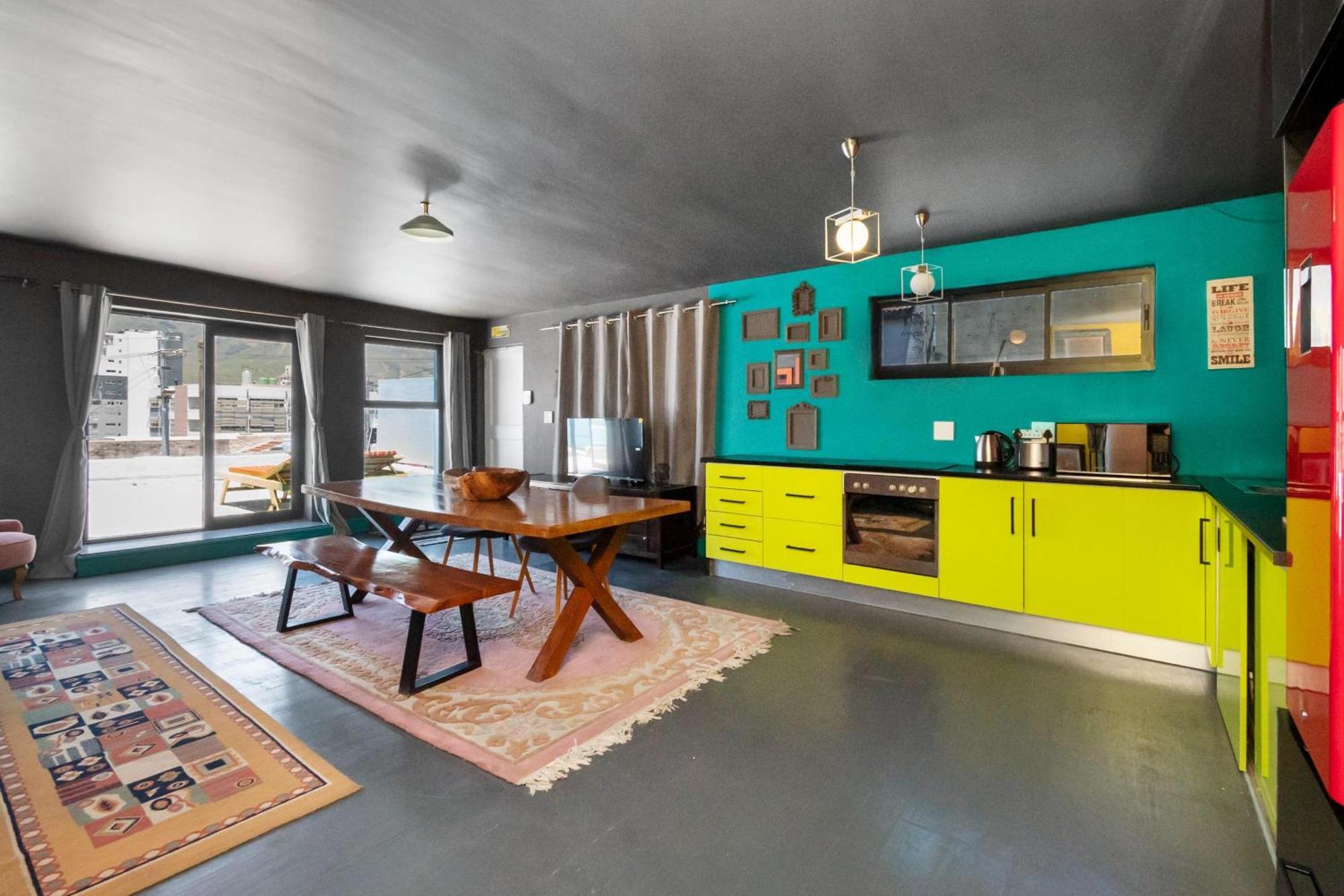 Bo-kaap Vibrant 1-bedroom Gem Apartment